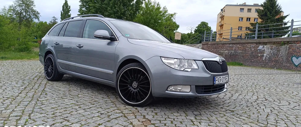 skoda Skoda Superb cena 29999 przebieg: 299000, rok produkcji 2010 z Gubin